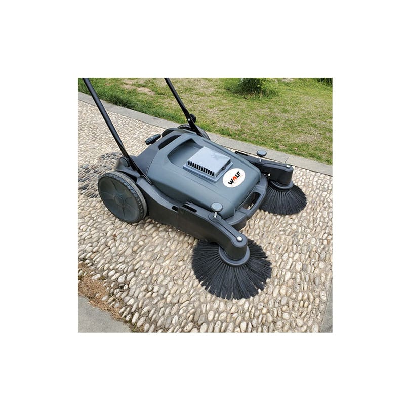 Barredora Wolf S1 hombre caminando sin motor - Imagen 4