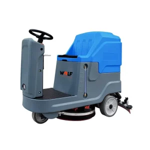 Vacuolavadora Wolf C70S hombre a bordo
